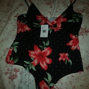 Guess bodysuit